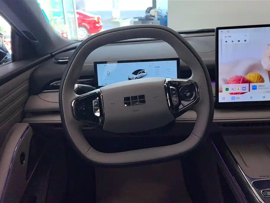 GEELY GALAXY GALAXY SPARKLE 8