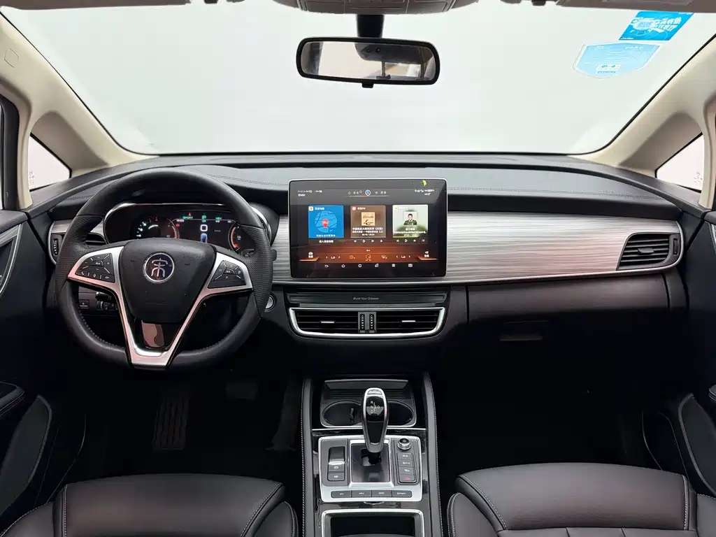 BYD MAX New Energy — миниатюра 17