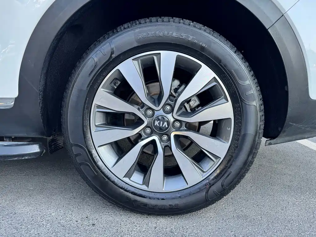Kia KX7 — миниатюра 10