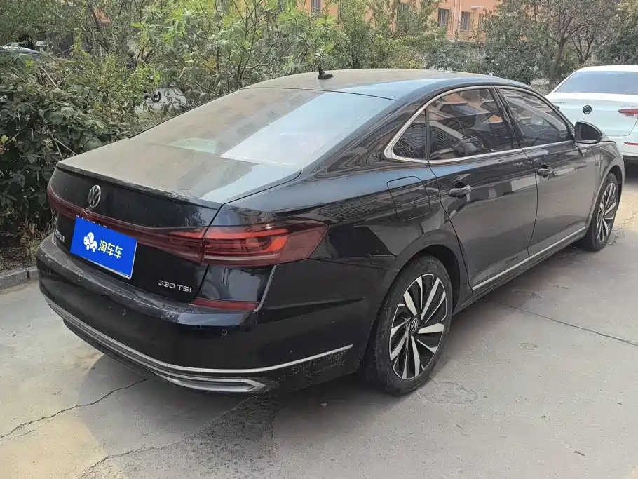 Volkswagen Passat — миниатюра 3