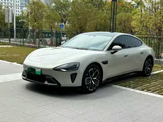 XIAOMI CAR XIAOMI SU7 2024