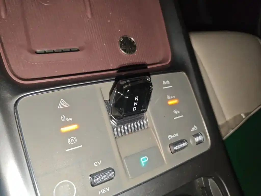 BYD Seal 07 DM-i — миниатюра 15