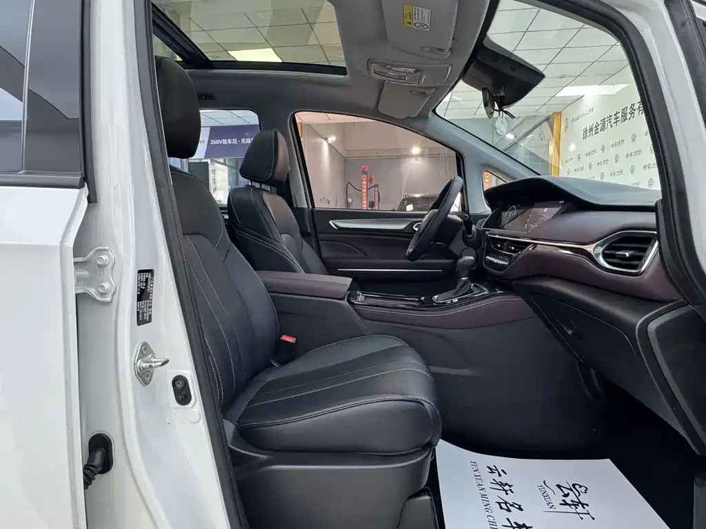 GAC Motor Trumpchi M6 — миниатюра 22