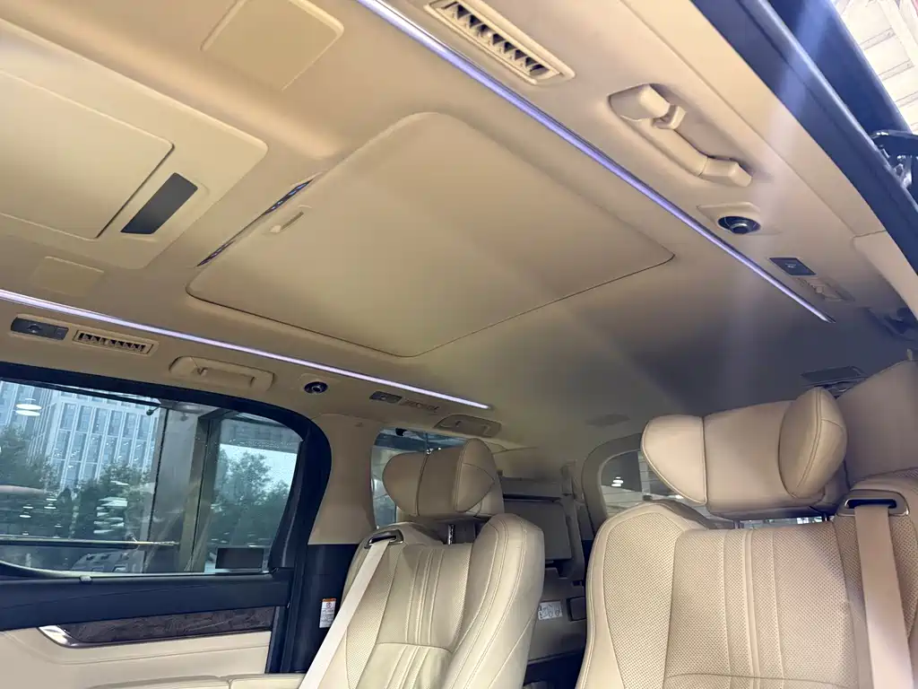 Toyota Alphard — фотографии объявления, Фото 13