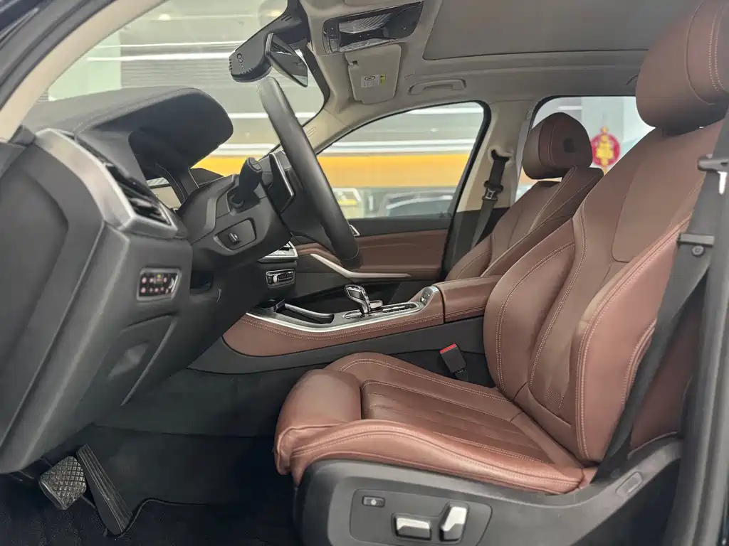 BMW X5 2021 xDrive40i M Sport
