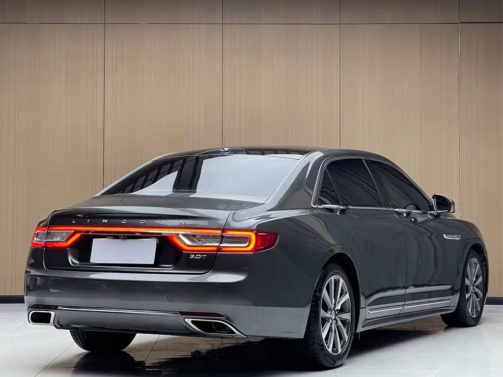 Lincoln Continental 2017 2.0T Premium