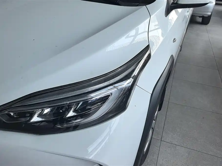 TOYOTA YARIS L ZHIXUAN