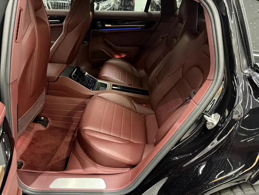 Porsche Panamera — миниатюра 9