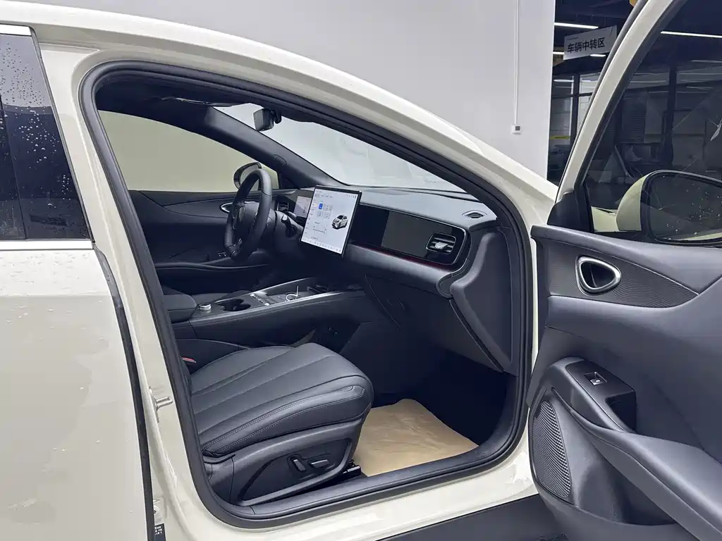 BYD SEAL 06 NEW ENERGY