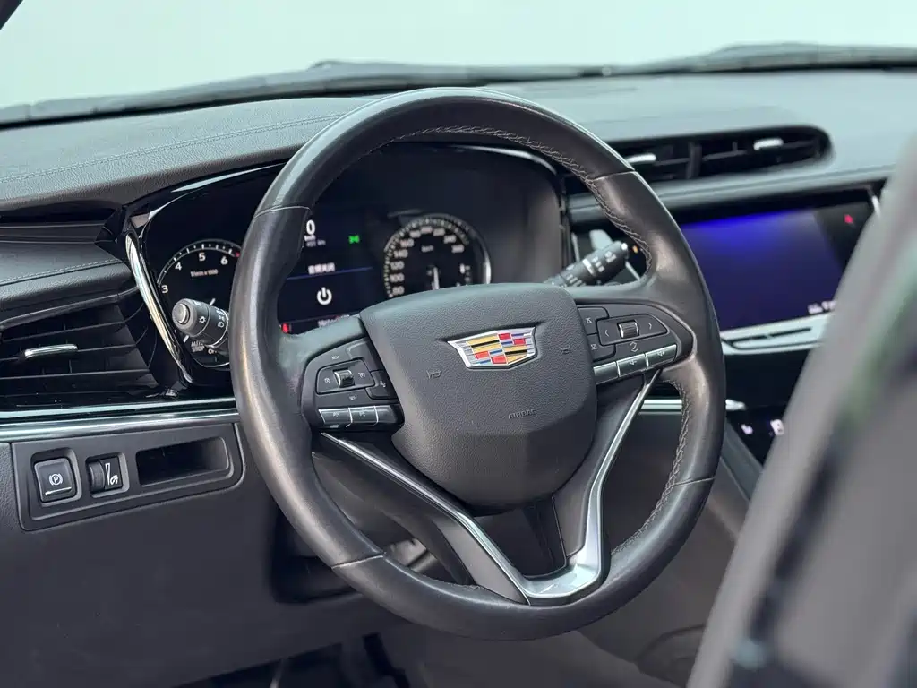Cadillac XT6 — миниатюра 15