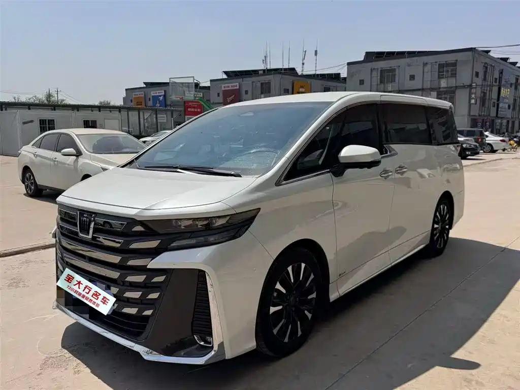Toyota Vellfire 2024