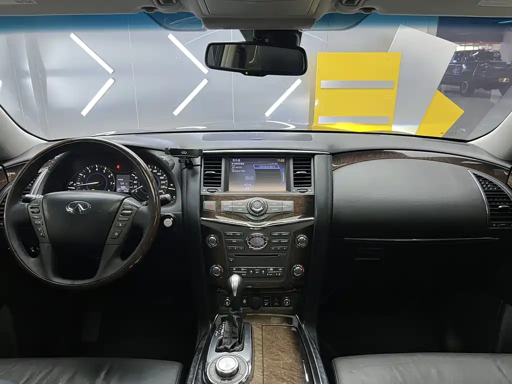 Infiniti QX — миниатюра 30