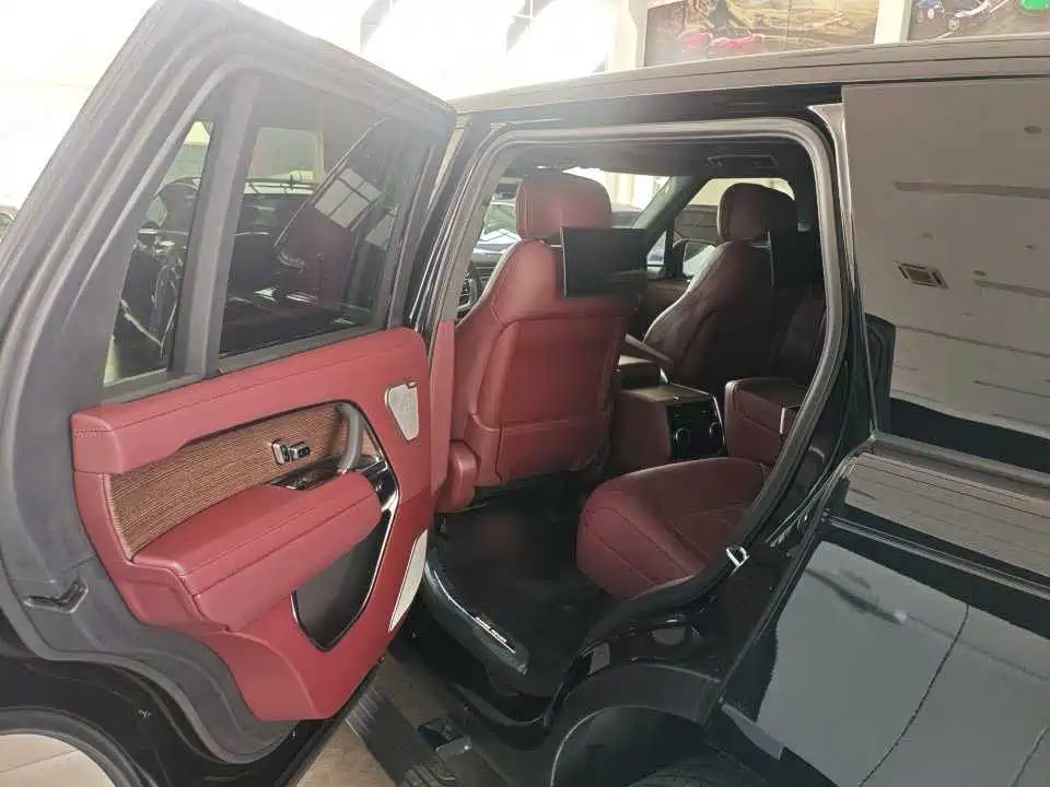 Land Rover Range Rover — миниатюра 5