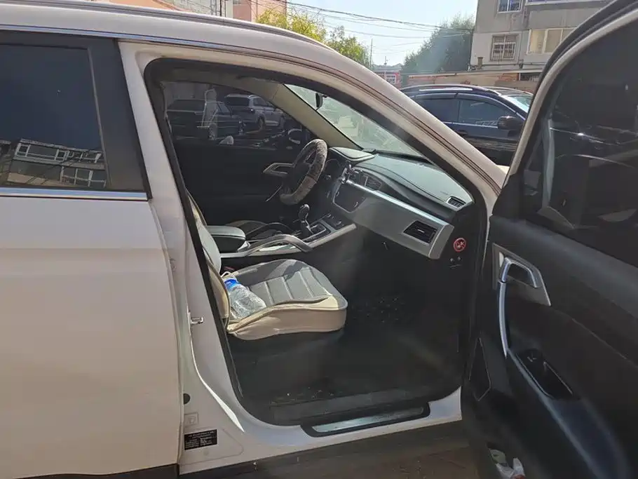 Geely Boyue — миниатюра 8
