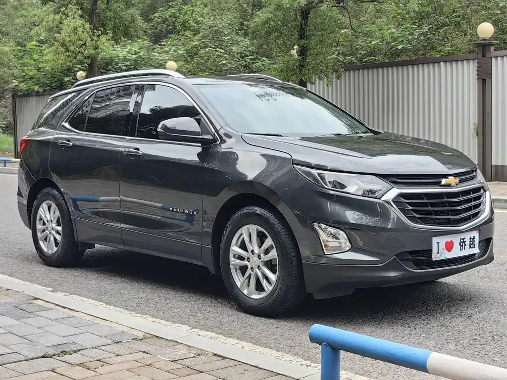 Chevrolet Equinox — миниатюра 3