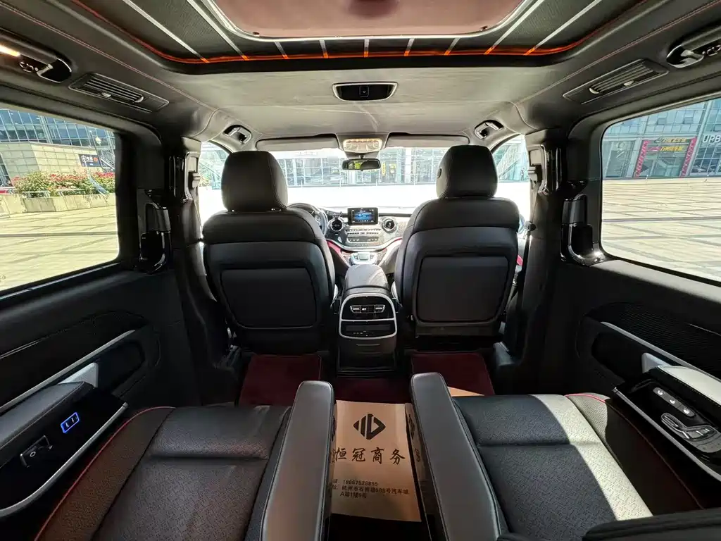 Mercedes-Benz 奔驰V级(进口) — миниатюра 13