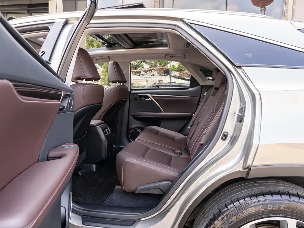 Lexus RX — миниатюра 10