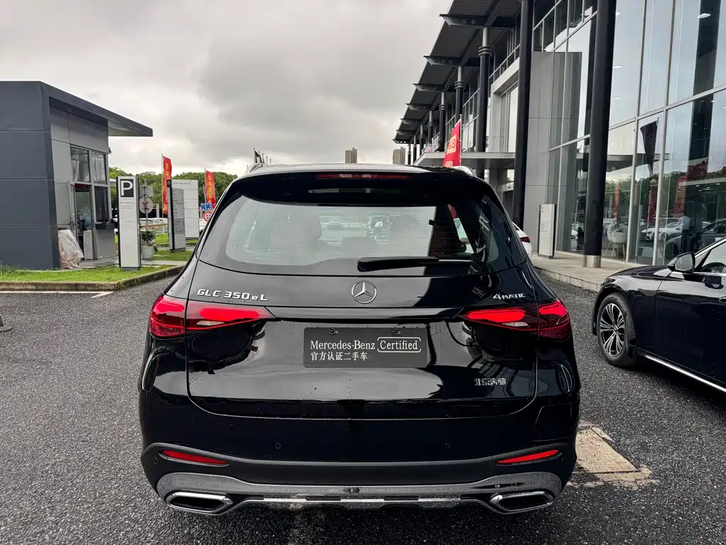 Mercedes-Benz GLC 2025 350 e L 4MATIC