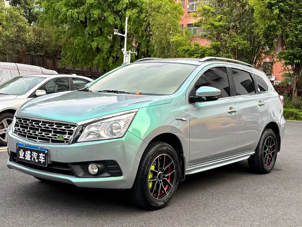 Venucia T70 2016