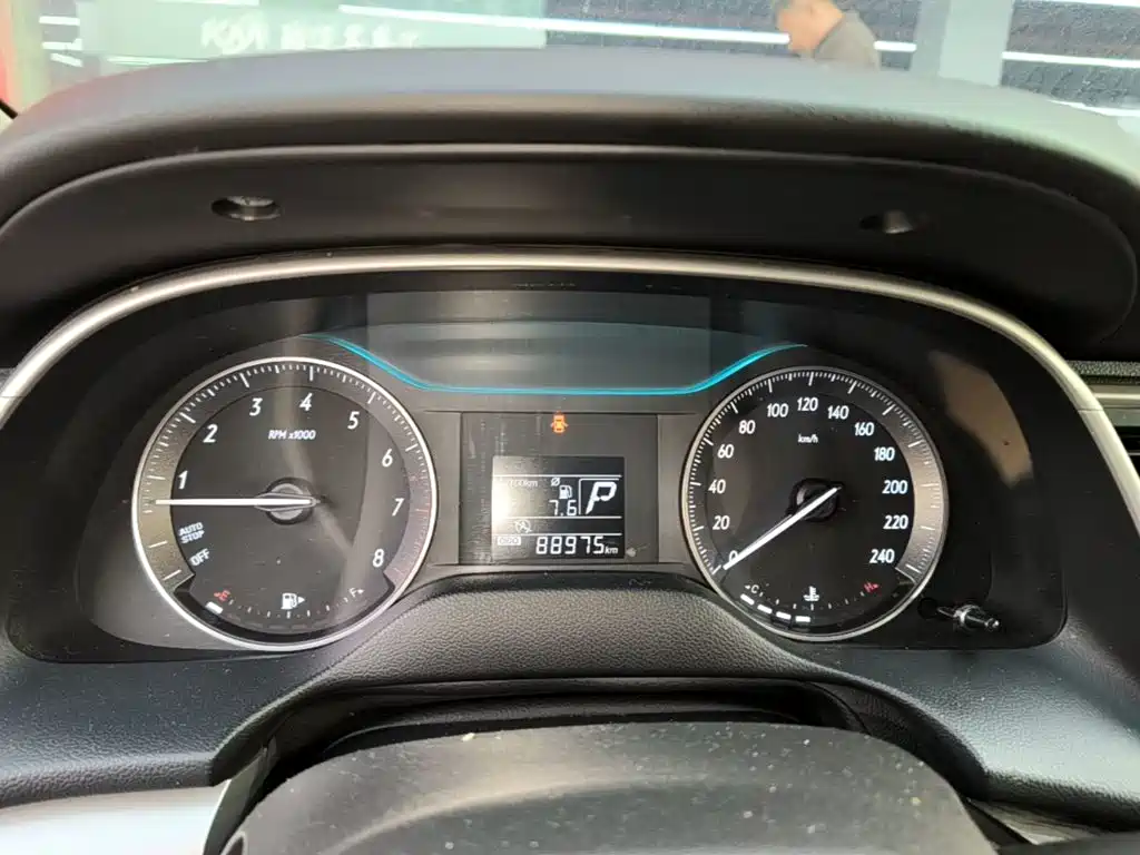 Buick Excelle — миниатюра 12