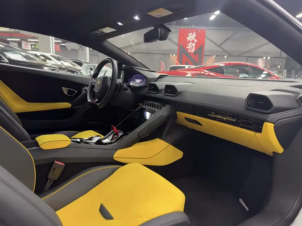 Lamborghini Huracán — миниатюра 5