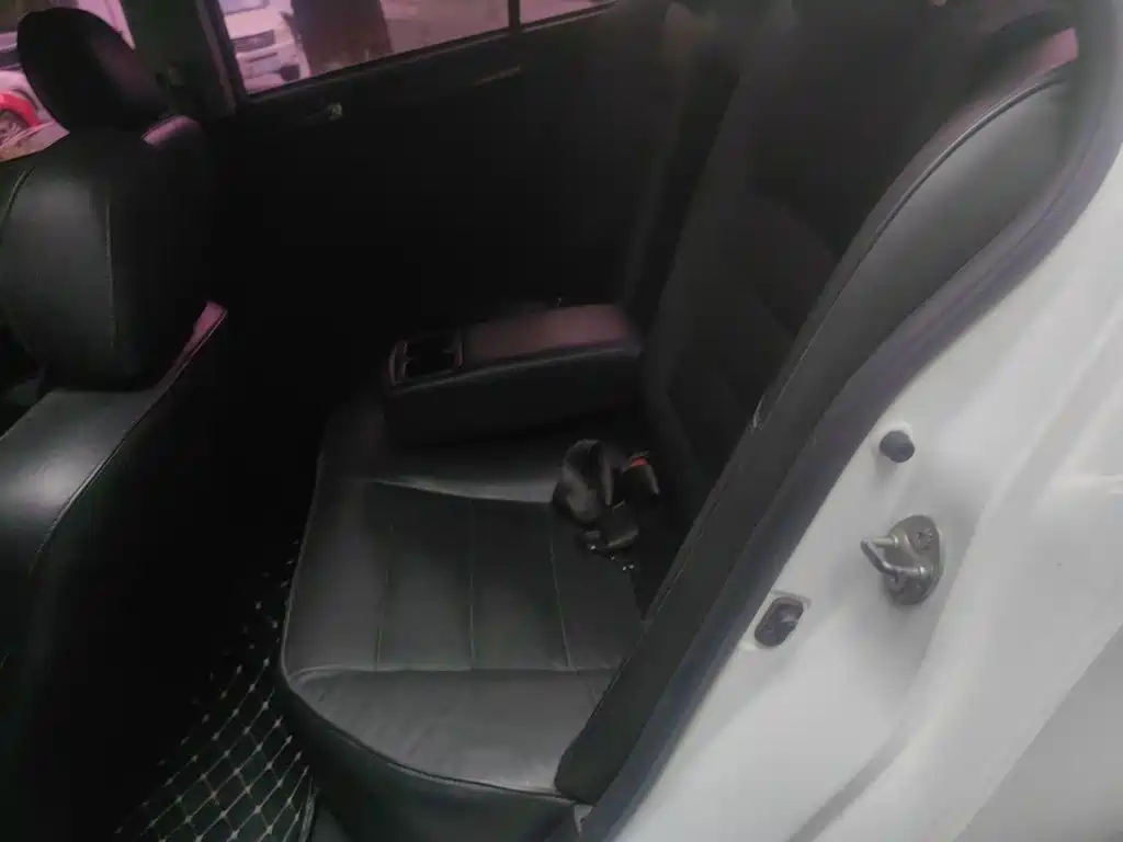 Mitsubishi Lancer EX — миниатюра 18