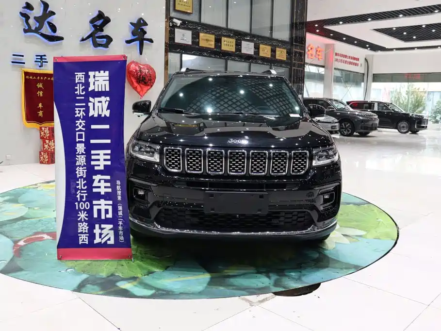 Jeep Grand Commander — миниатюра 2