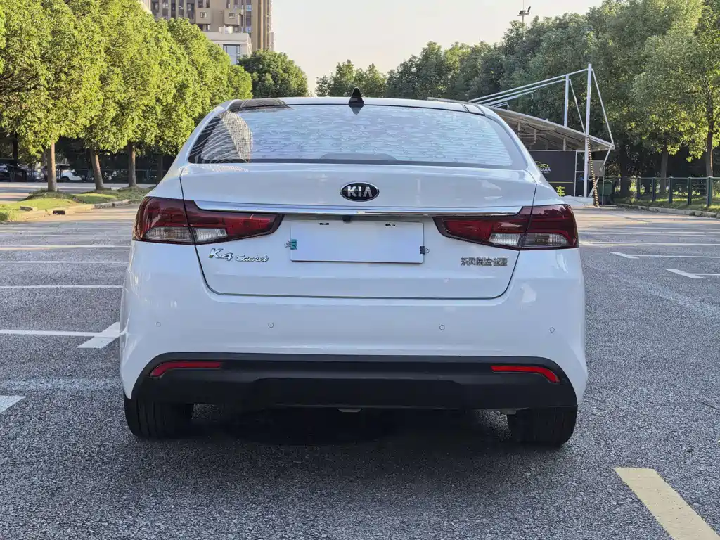 Kia K4 — миниатюра 5