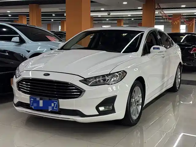 FORD MONDEO 2022
