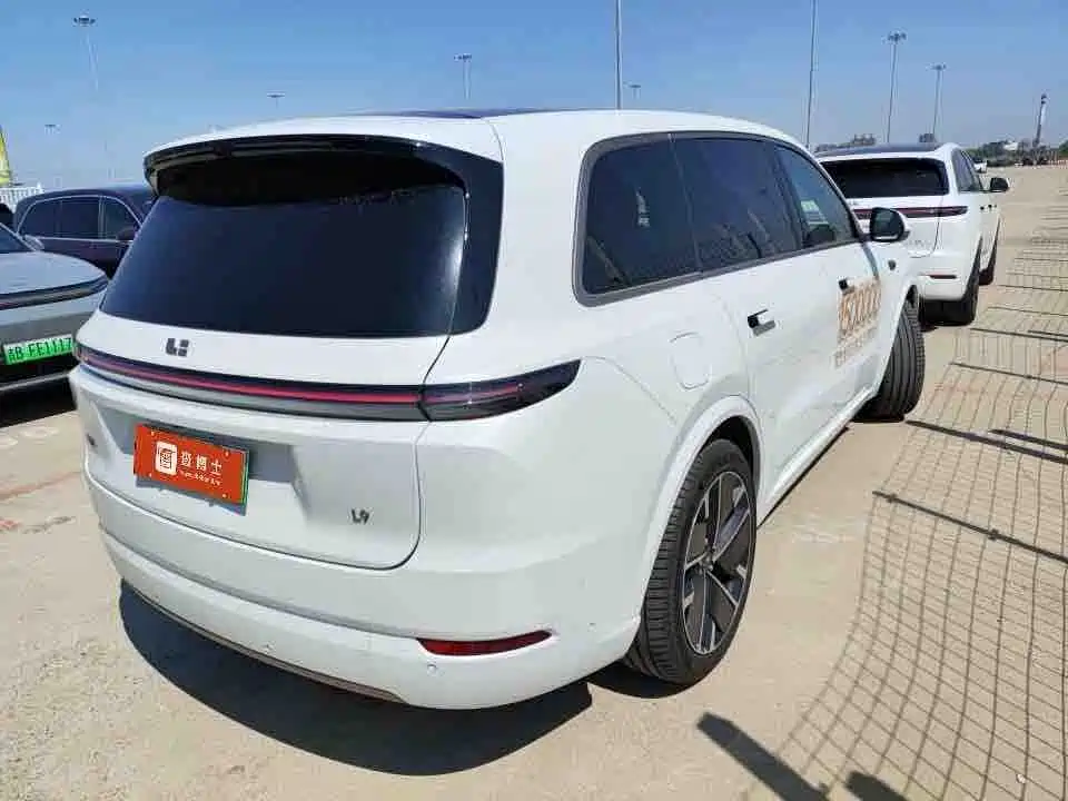 Li Auto Li L9 — миниатюра 2