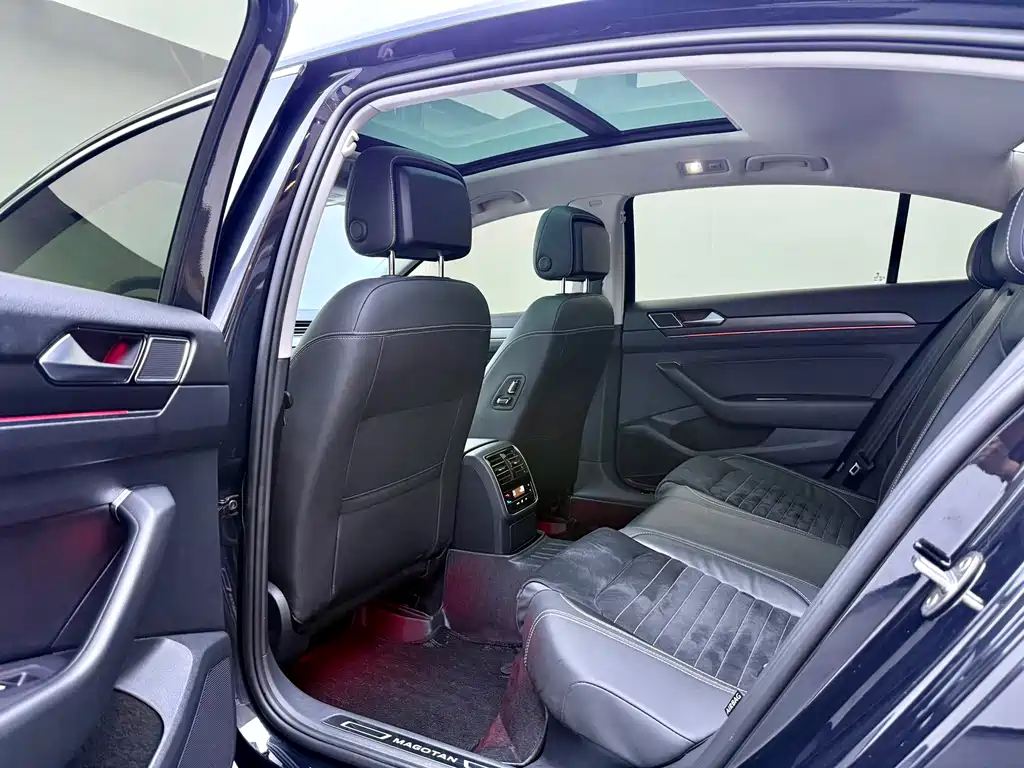 Volkswagen Magotan — миниатюра 6