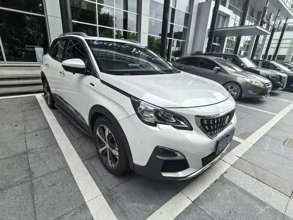 Peugeot 4008 — миниатюра 5
