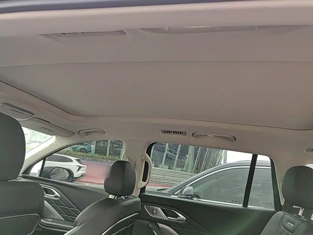 Hongqi Hongqi HS7 PHEV — миниатюра 22