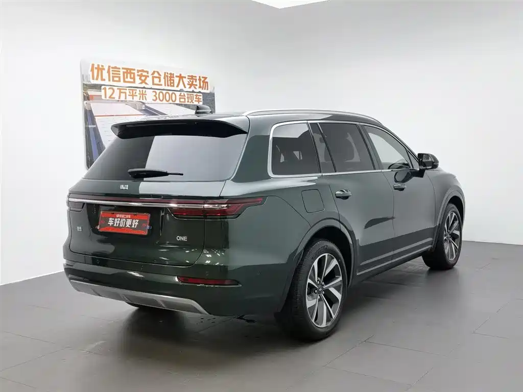 Li Auto ONE 2021 6 мест