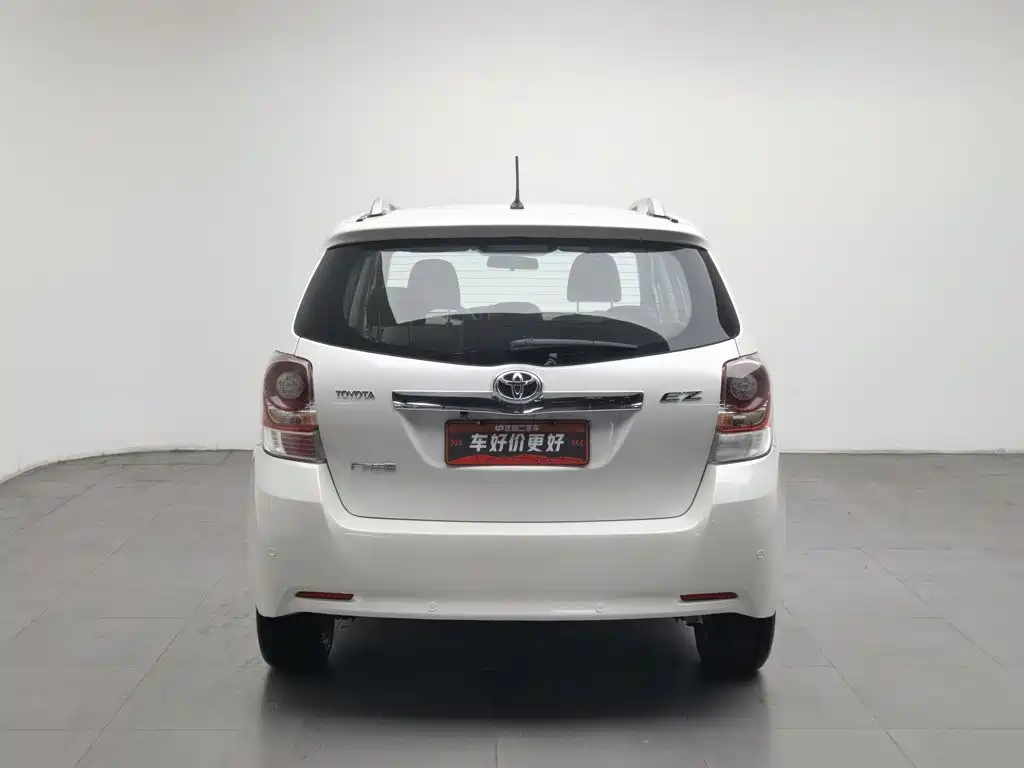 Toyota Verso — миниатюра 4