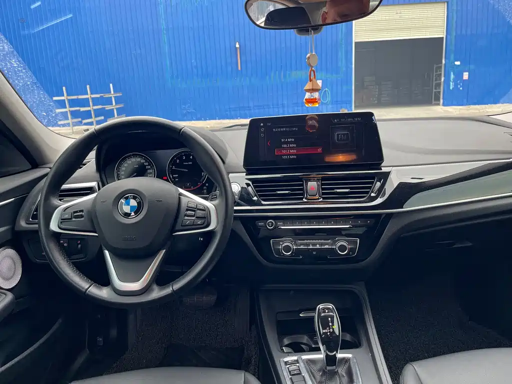 BMW 1 Series - фото 8