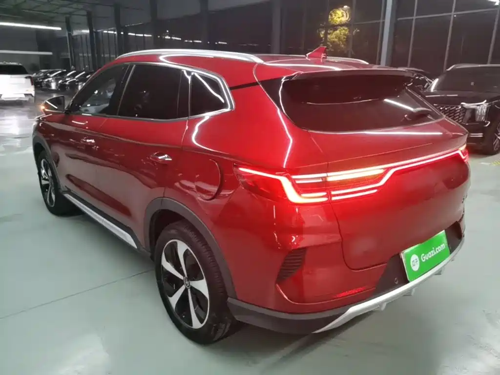 BYD PLUS New Energy — миниатюра 5