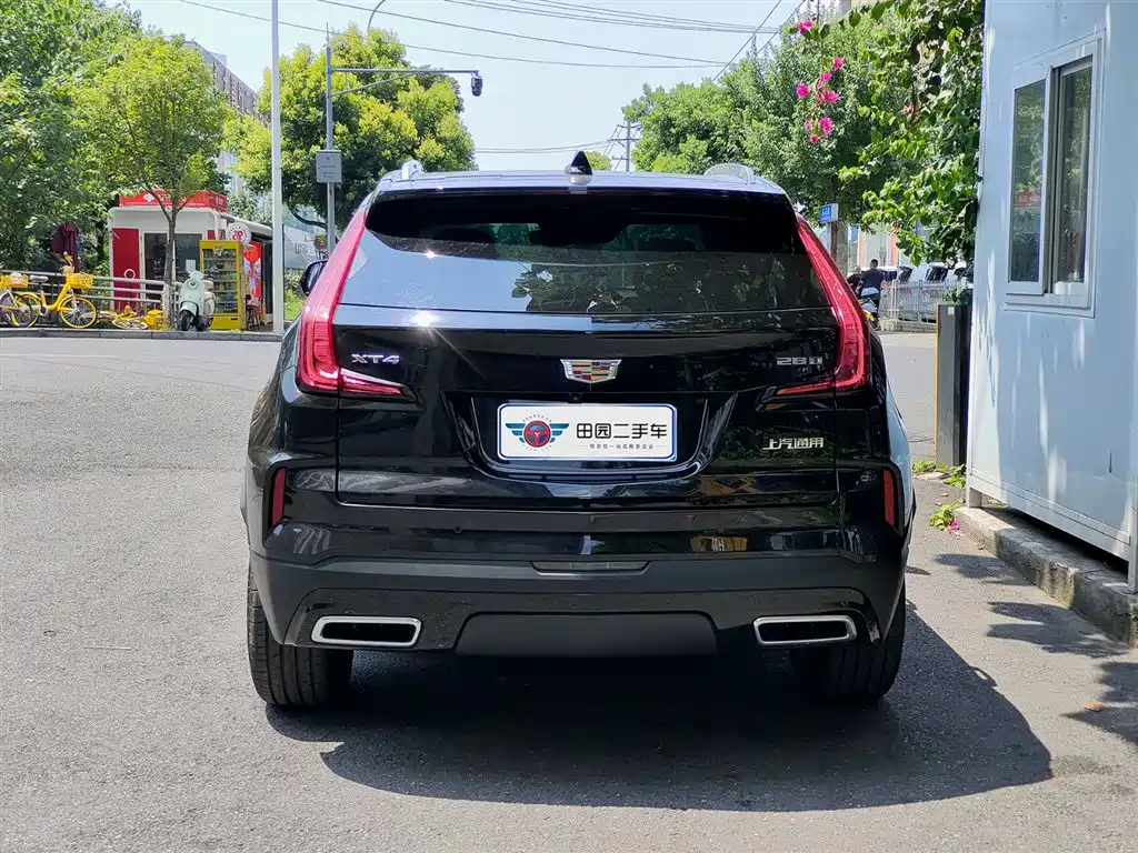 Cadillac XT4 2024 28T Luxury