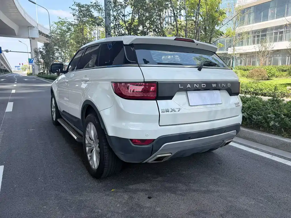 Landwind Landwind X7 — миниатюра 7