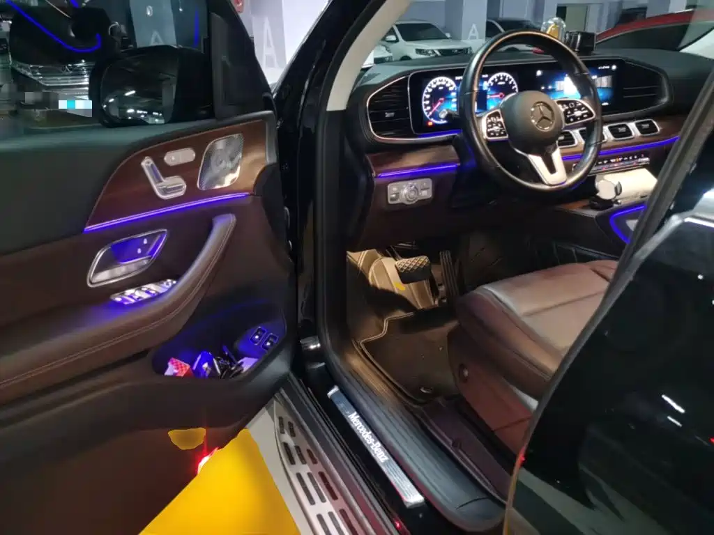 Mercedes-Benz GLE New Energy — миниатюра 17