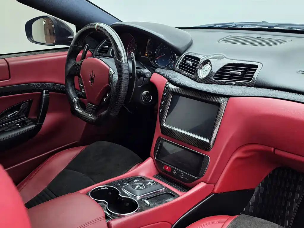 Maserati GranTurismo — миниатюра 15