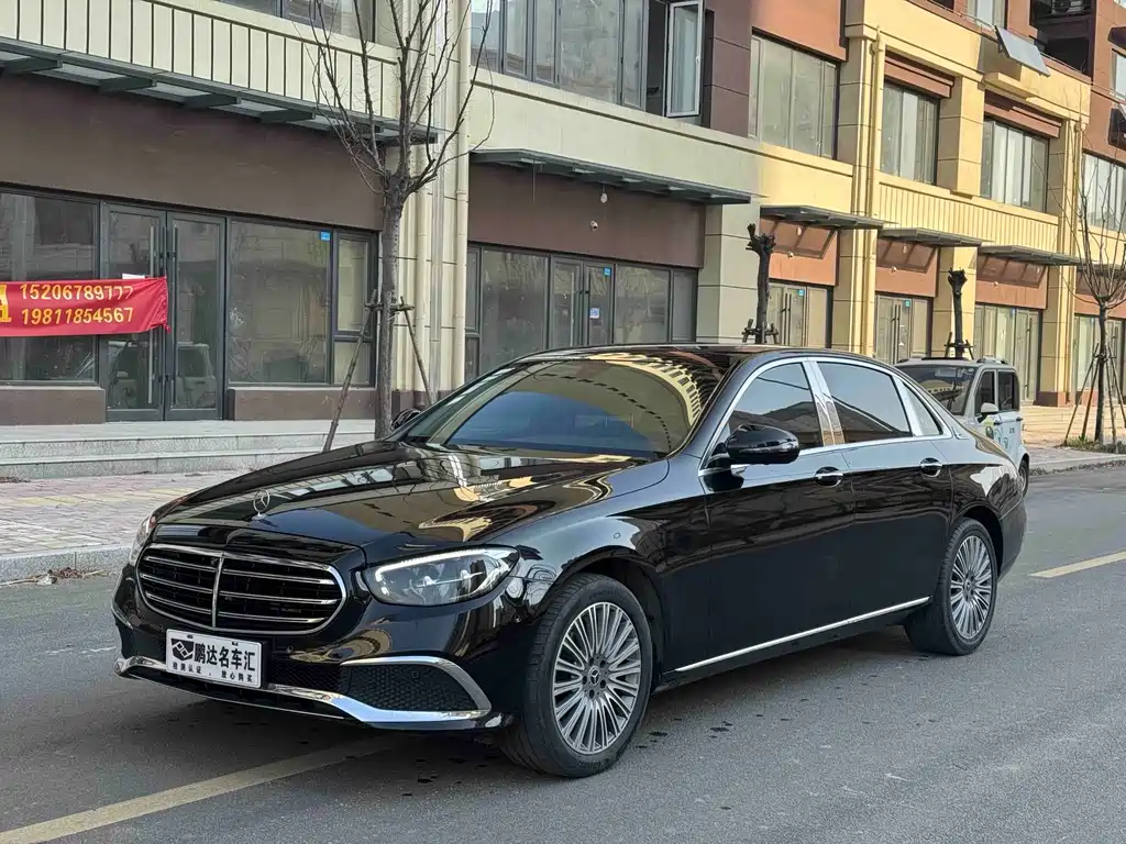 Mercedes-Benz E-Class 2021