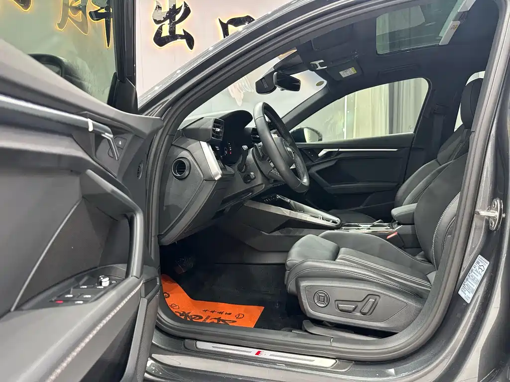 Audi A3 2023 Sportback 35 TFSI Fashion Sport