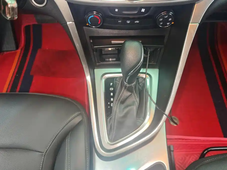 Buick Excelle — миниатюра 16