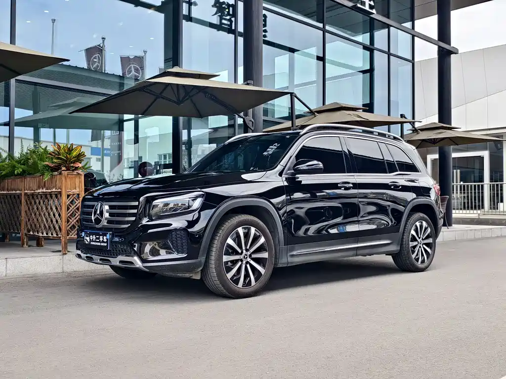 Mercedes-Benz GLB 2025