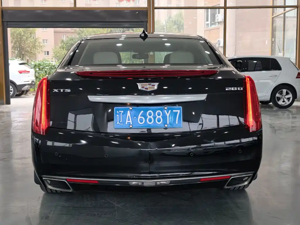 Cadillac XTS — миниатюра 5