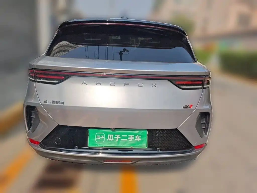 ARCFOX Alpha T — миниатюра 5