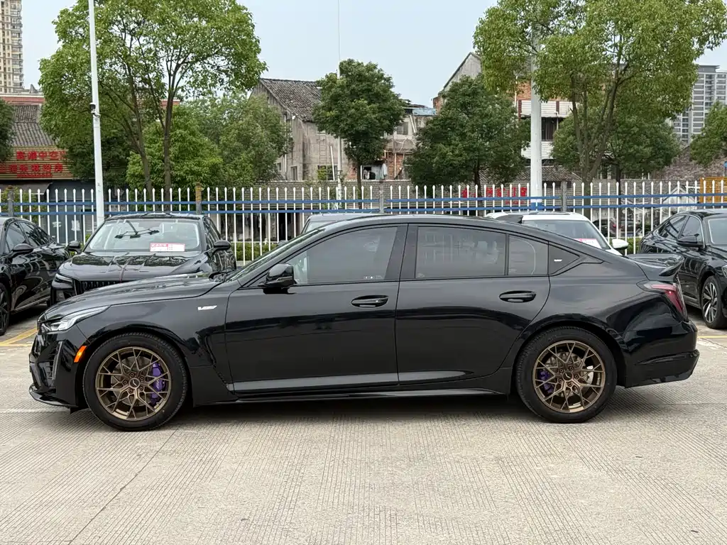 Cadillac CT5 2023 28T Luxury