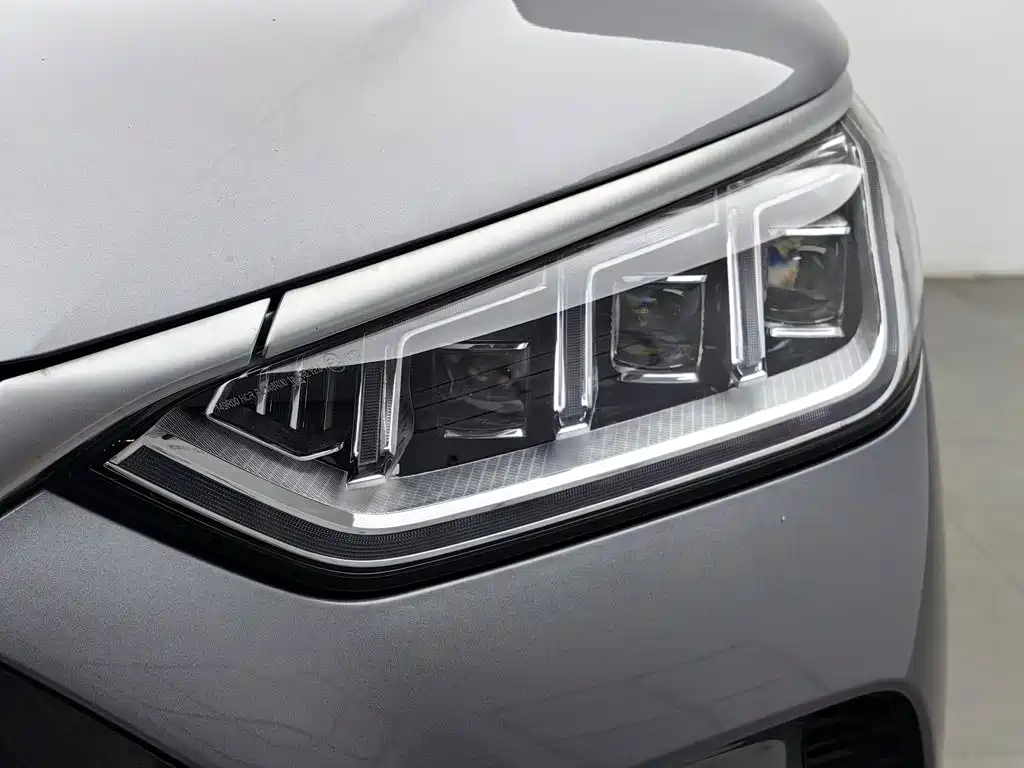 BYD Song Plus DM-i 2021 — фото 7
