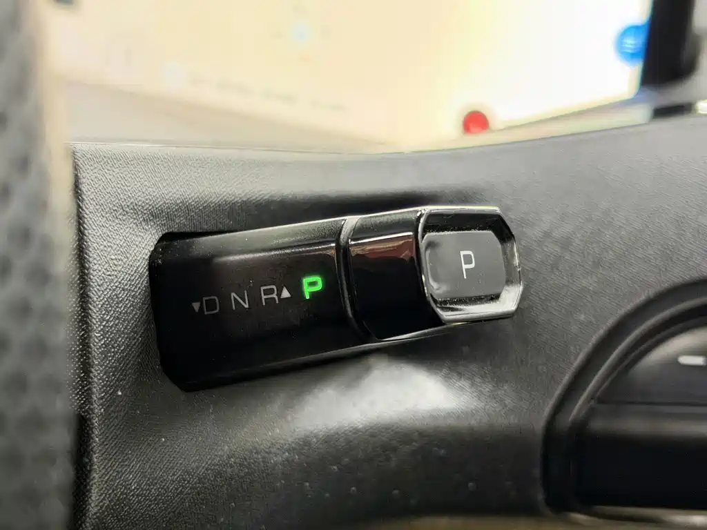 Baojun KiWi EV — миниатюра 26